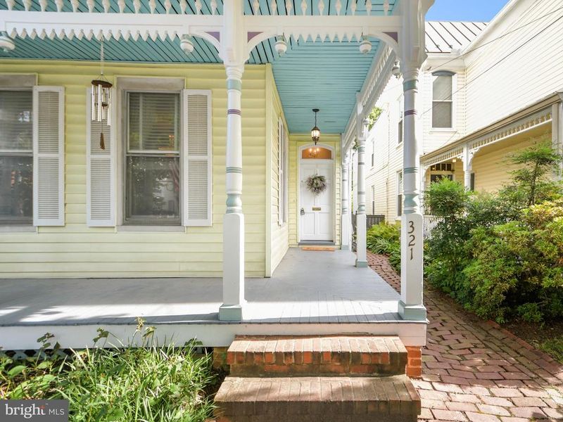 321 E 3rd St, Frederick, MD 21701