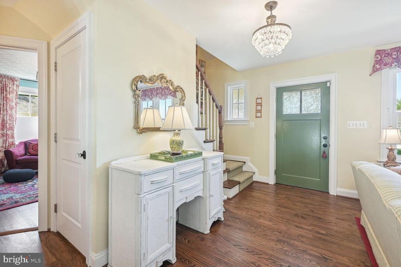 3509 N Somerset St, Arlington, VA 22213