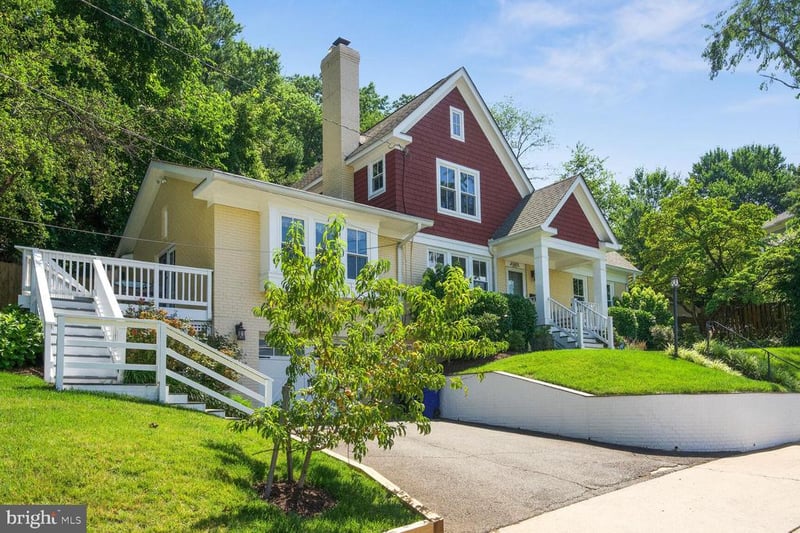3509 N Somerset St, Arlington, VA 22213
