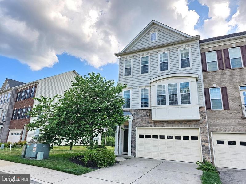 9609 Bothwell Ln, Frederick, MD 21704