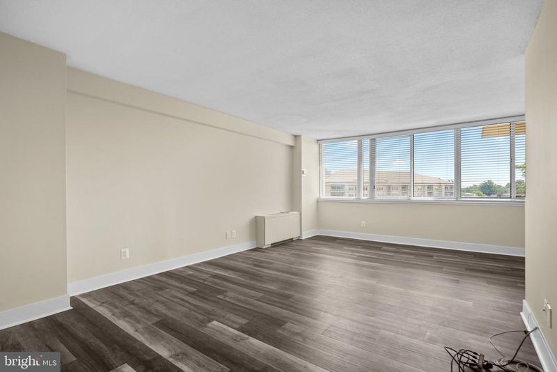 1220 Blair Mill Rd #709, Silver Spring, MD 20910