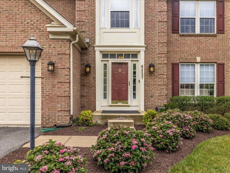 6457 Saddlebrook Ln, Frederick, MD 21701