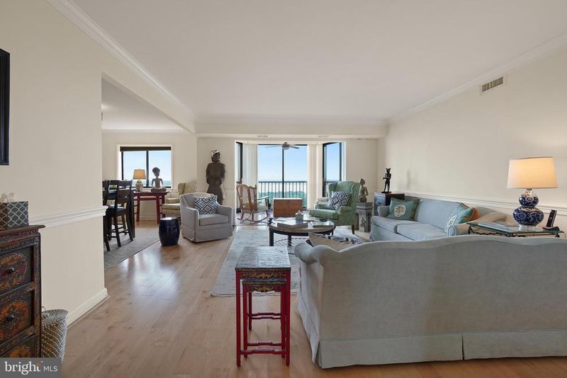 5903 Mount Eagle Dr #1617A, Alexandria, VA 22303