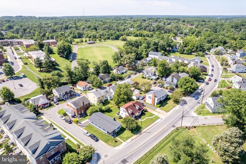 843 Spa Rd, Annapolis, MD 21401