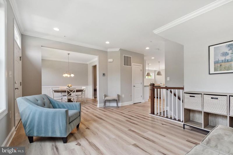 13510 Redspire Dr, Silver Spring, MD 20906