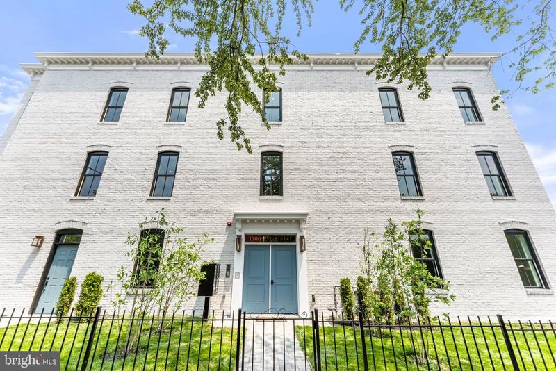 1300 I St NE #4, Washington, DC 20002