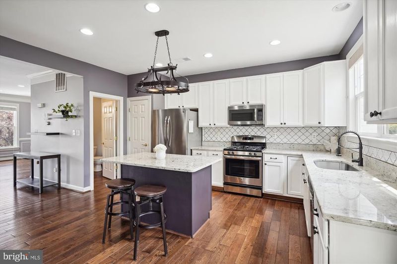 8109 Levity Pl, Manassas, VA 20111