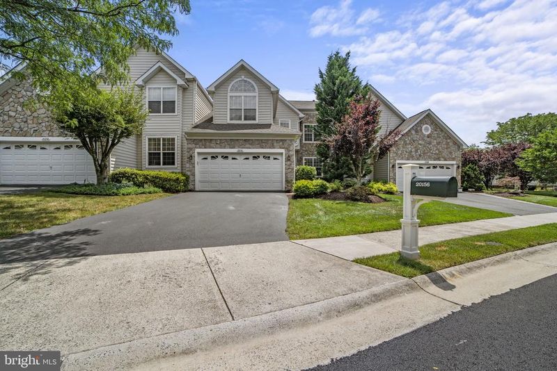 20156 Valhalla Sq, Ashburn, VA 20147