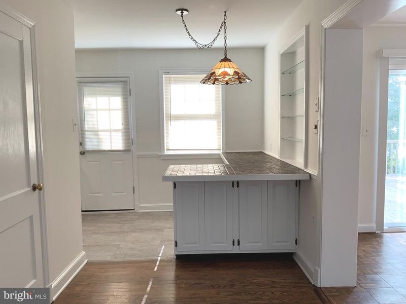 4410 Woodfield Rd, Kensington, MD 20895
