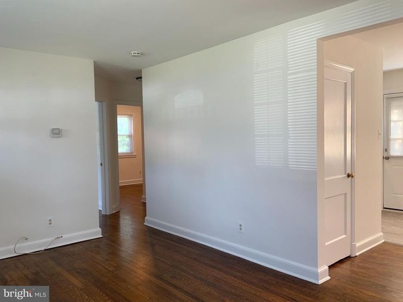4410 Woodfield Rd, Kensington, MD 20895