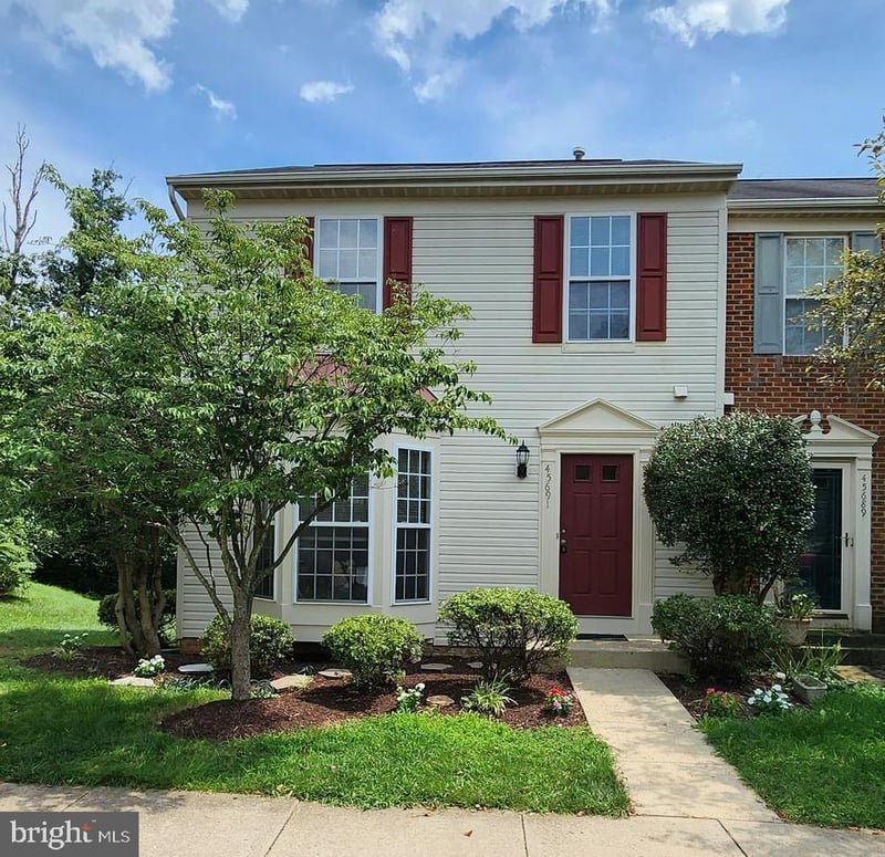 45691 Paddington Station Ter, Sterling, VA 20166