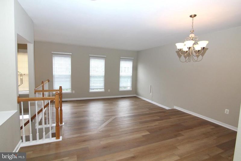 43798 Maison Blanc Sq, Ashburn, VA 20148