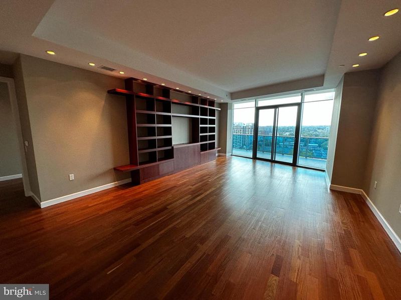 1881 N Nash St #1908, Arlington, VA 22209