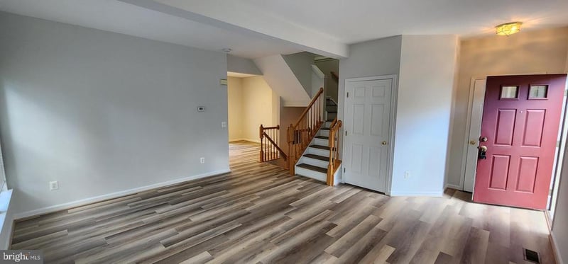 45691 Paddington Station Ter, Sterling, VA 20166