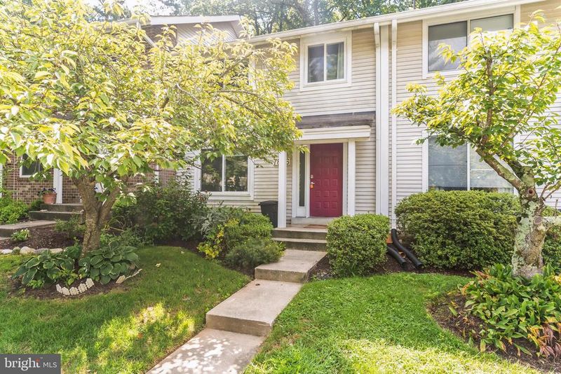 7866 Archbold Ter, Cabin John, MD 20818