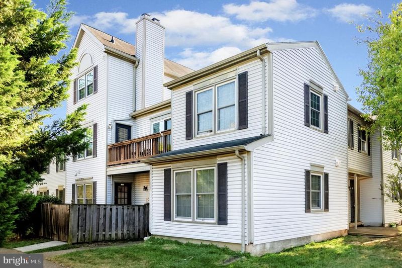 7561 Belle Grae Dr, Manassas, VA 20109