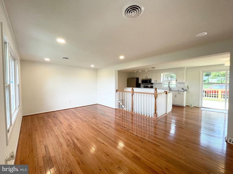 9715 Spencer, Ijamsville, MD 21754