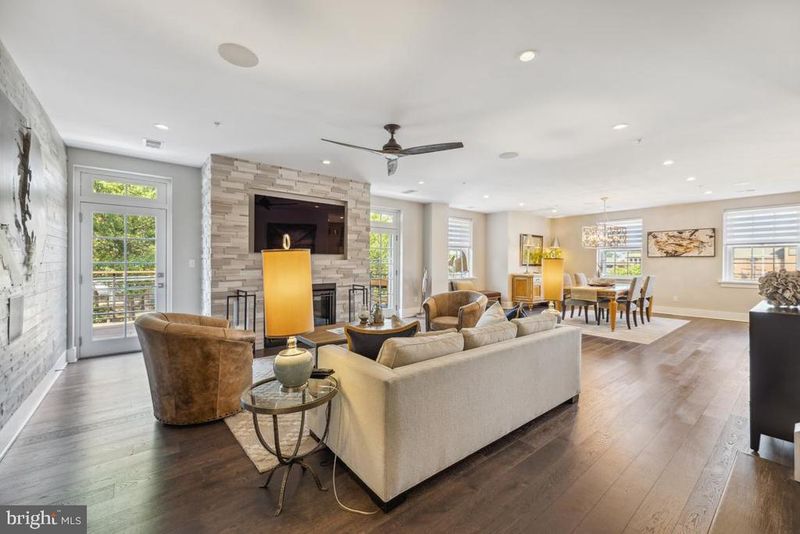 99 Compromise St #RESIDENCE FIVE, Annapolis, MD 21401