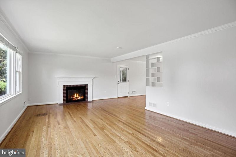 3420 N Glebe Rd, Arlington, VA 22207
