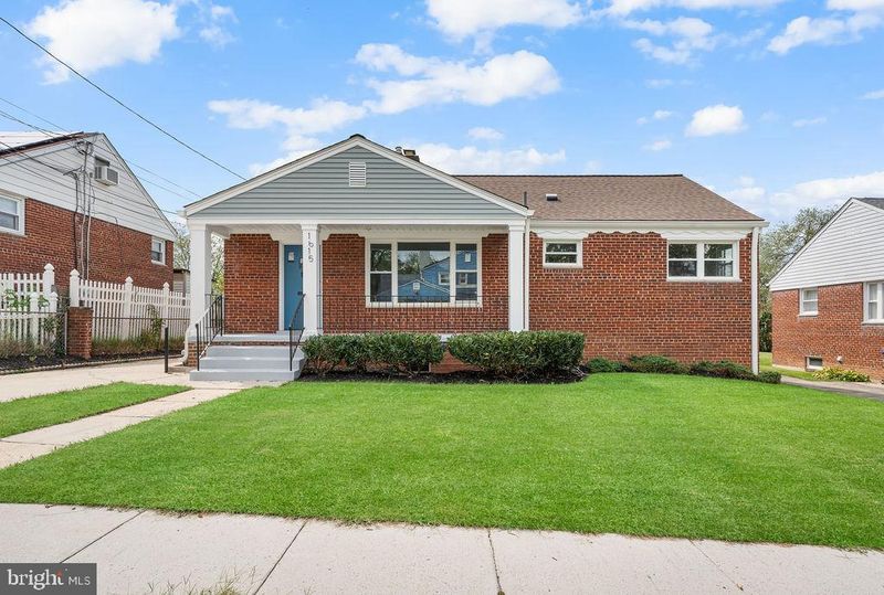 1615 Parham Rd, Silver Spring, MD 20903