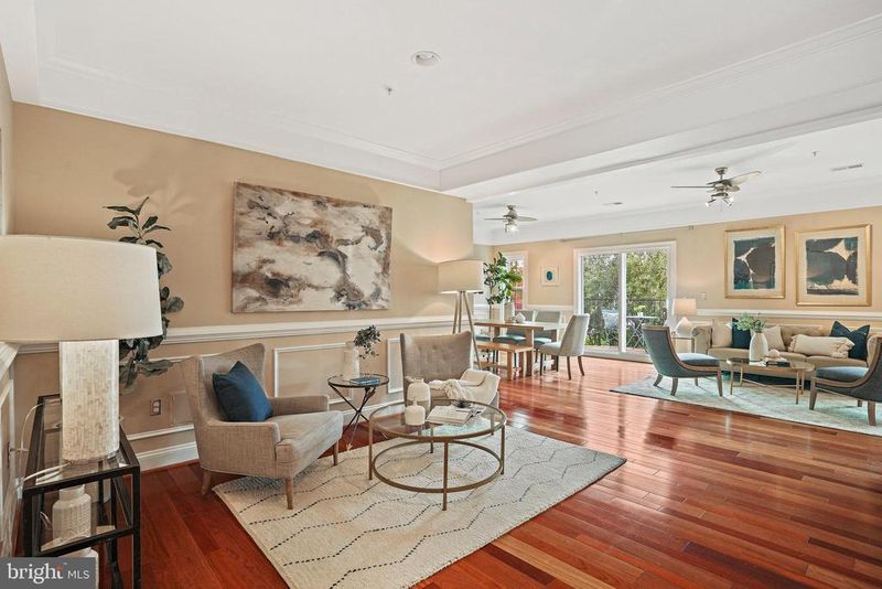 1704 E St NE #4, Washington, DC 20002