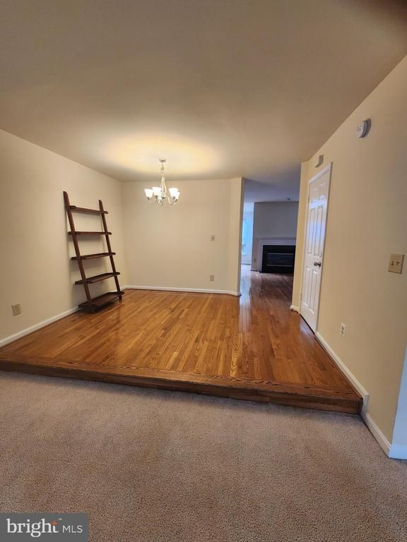 7766 Black Horse Ct, Manassas, VA 20109