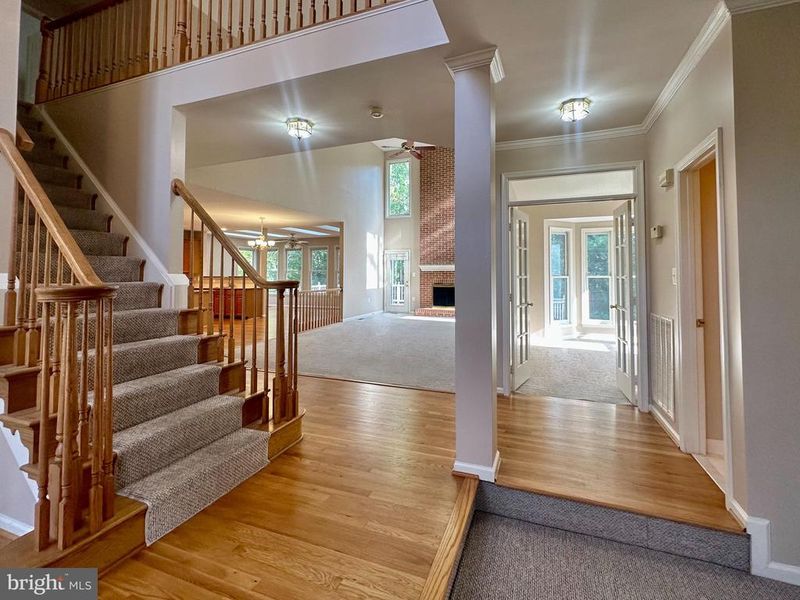 21226 Edgewood Ct, Sterling, VA 20165