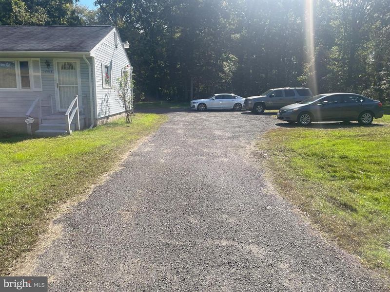 16504 Brandywine Rd, Brandywine, MD 20613
