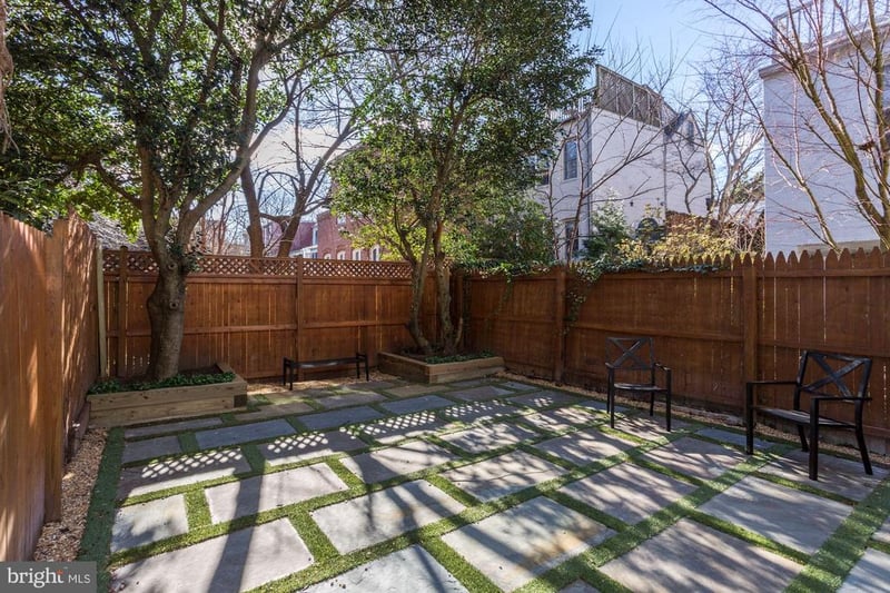 3522 P St NW, Washington, DC 20007