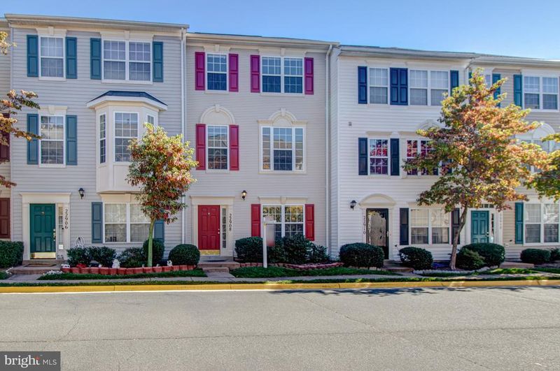 22908 Benson Ter, Sterling, VA 20166