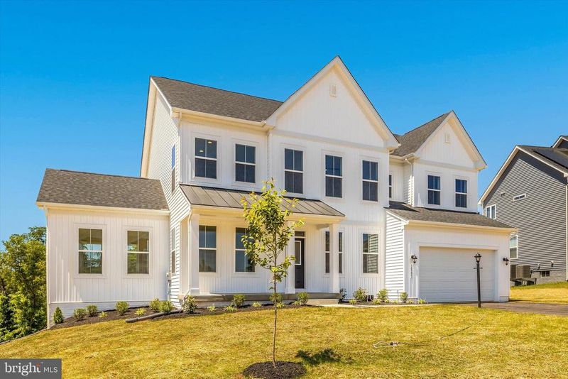 10213 Meadowridge Dr, Myersville, MD 21773