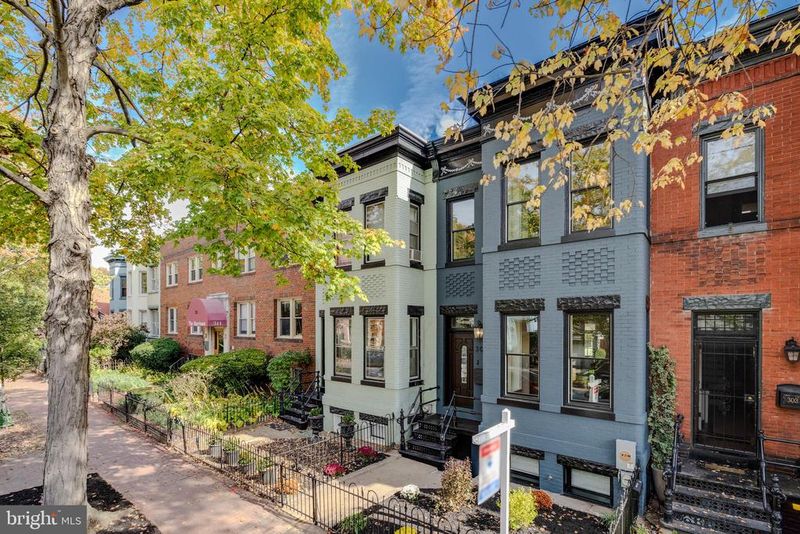 305 7th St NE, Washington, DC 20002