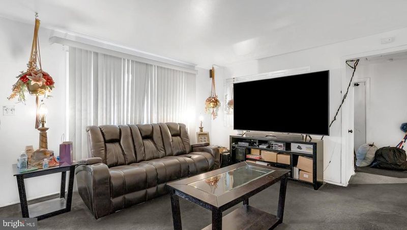 7220 Oliver St, Lanham, MD 20706