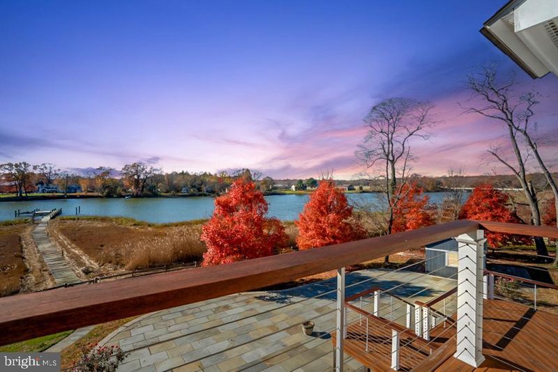 5830 Swamp Circle Rd, Deale, MD 20751