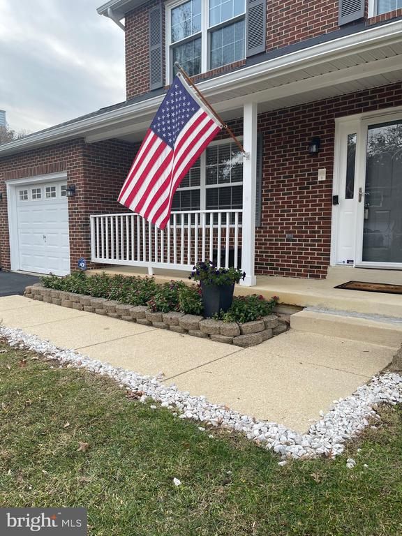 12006 Deka Rd, Clinton, MD 20735