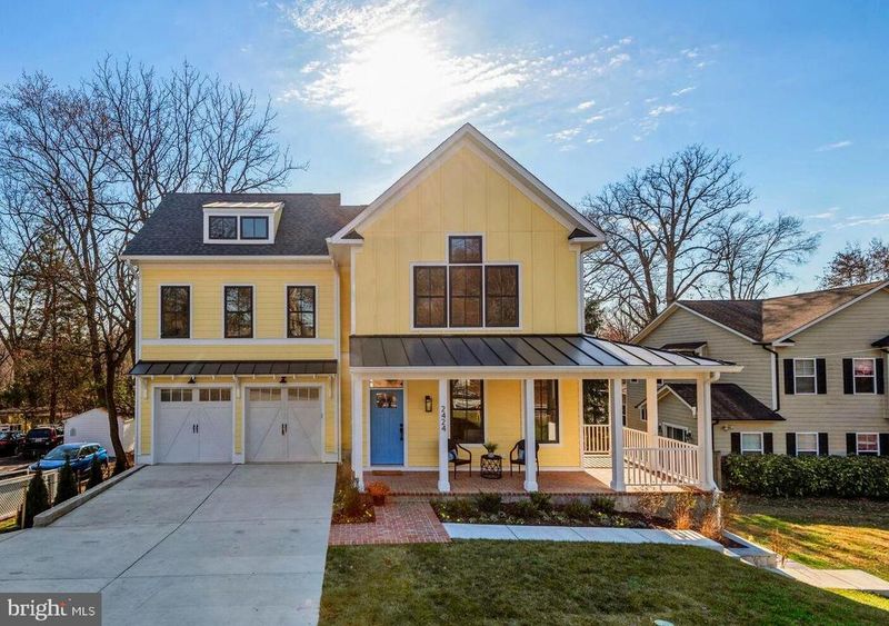 2424 Forest Glen Rd, Silver Spring, MD 20910
