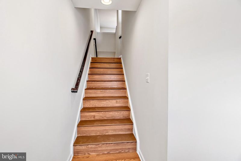 1549 Wilmer Park Ln, Frederick, MD 21703