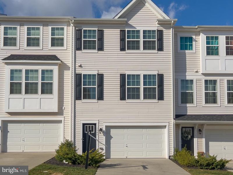 1549 Wilmer Park Ln, Frederick, MD 21703