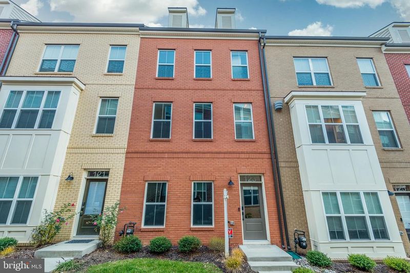 123 Kandinsky Loop, Silver Spring, MD 20906