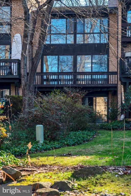 11308 Dockside Cir, Reston, VA 20191