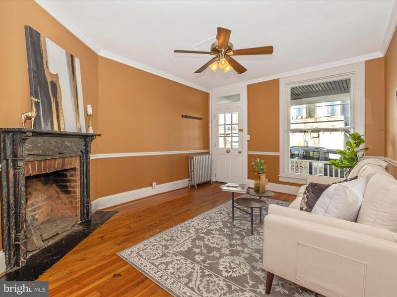 228 E 7th St, Frederick, MD 21701