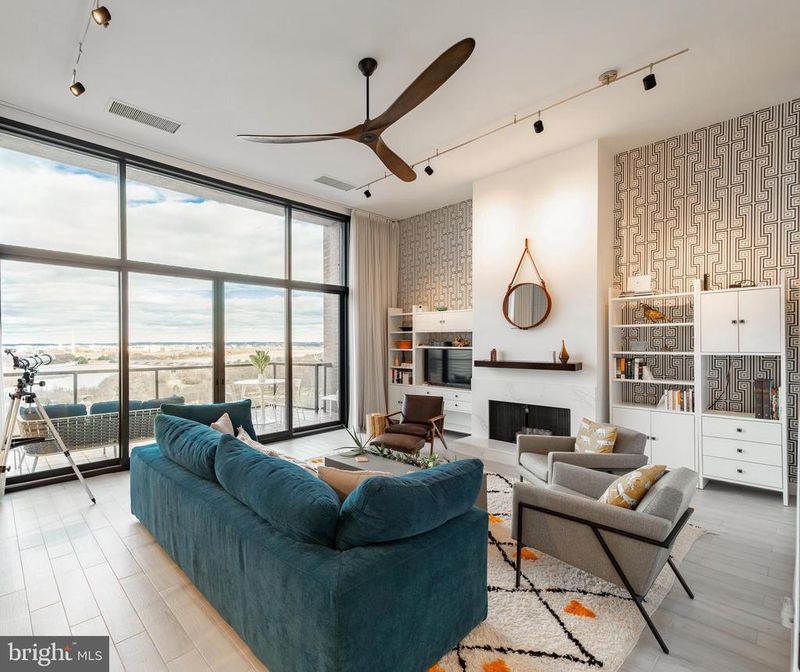 1401 N Oak St #909, Arlington, VA 22209