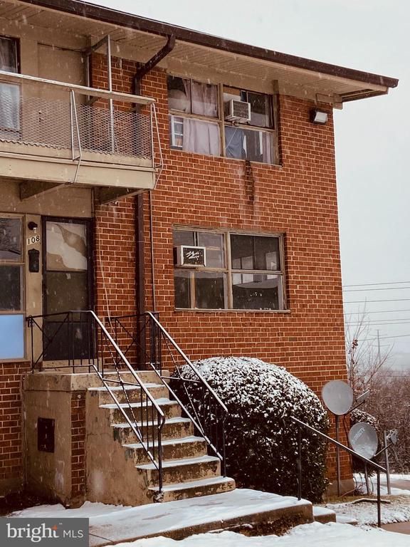 7405 18th Ave #108, Hyattsville, MD 20783