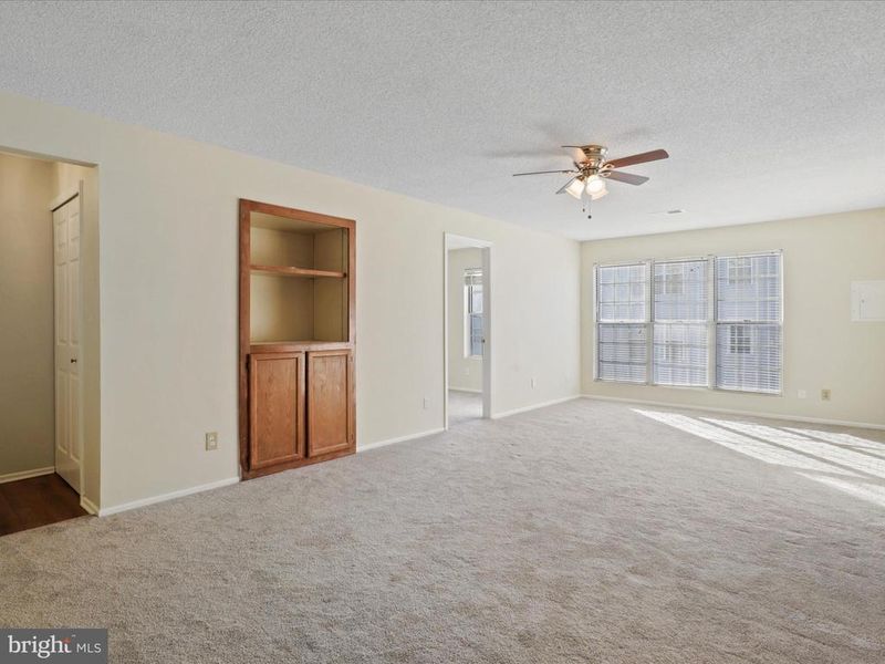 1108 Huntmaster Ter NE #202, Leesburg, VA 20176