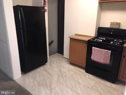333 Arden Rd W, Brooklyn Park, MD 21225