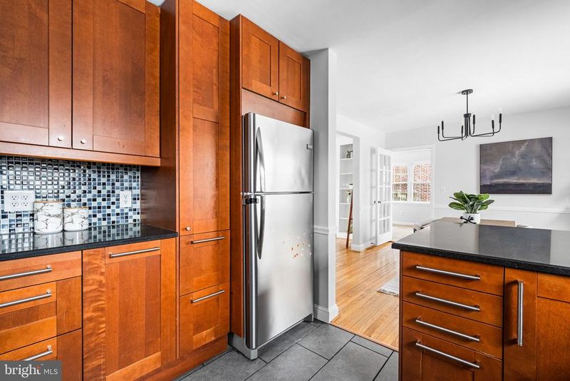11520 Georgia Ave, Silver Spring, MD 20902