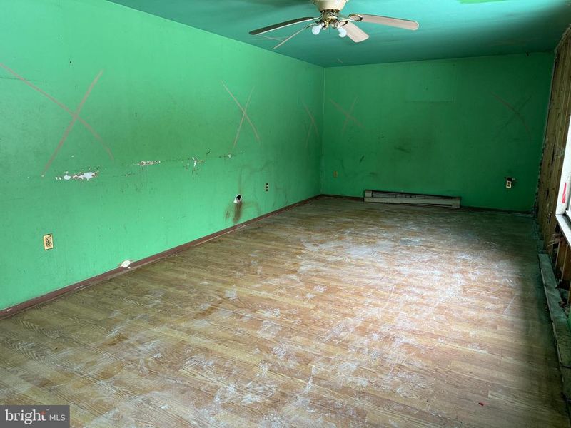 4724 Mill Bottom Rd, Mount Airy, MD 21771