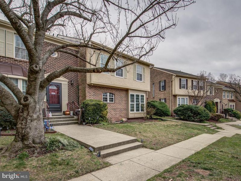 14556 Macbeth Dr, Silver Spring, MD 20906