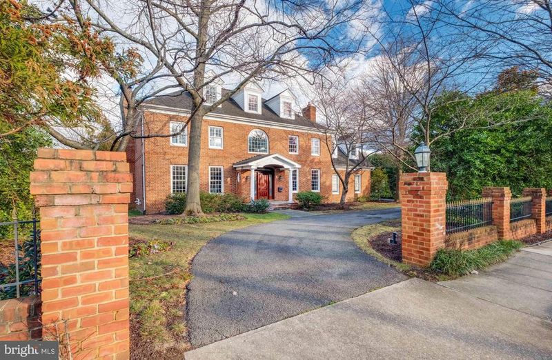 505 N Quaker Ln N, Alexandria, VA 22304