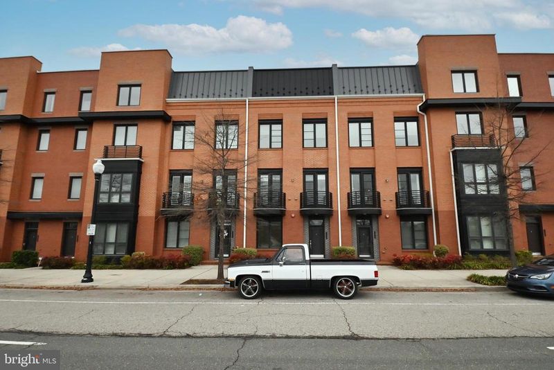 1816 Potomac Ave, Alexandria, VA 22301